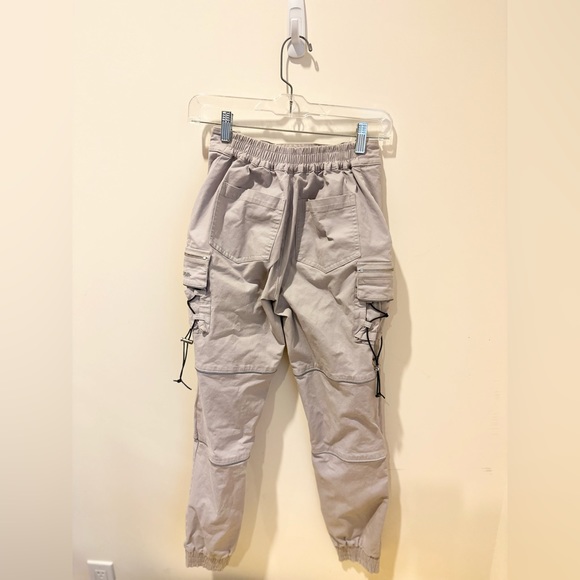 Maniere de Voir Grey Reflective Piped Cargo Pants US0 - Picture 6 of 8